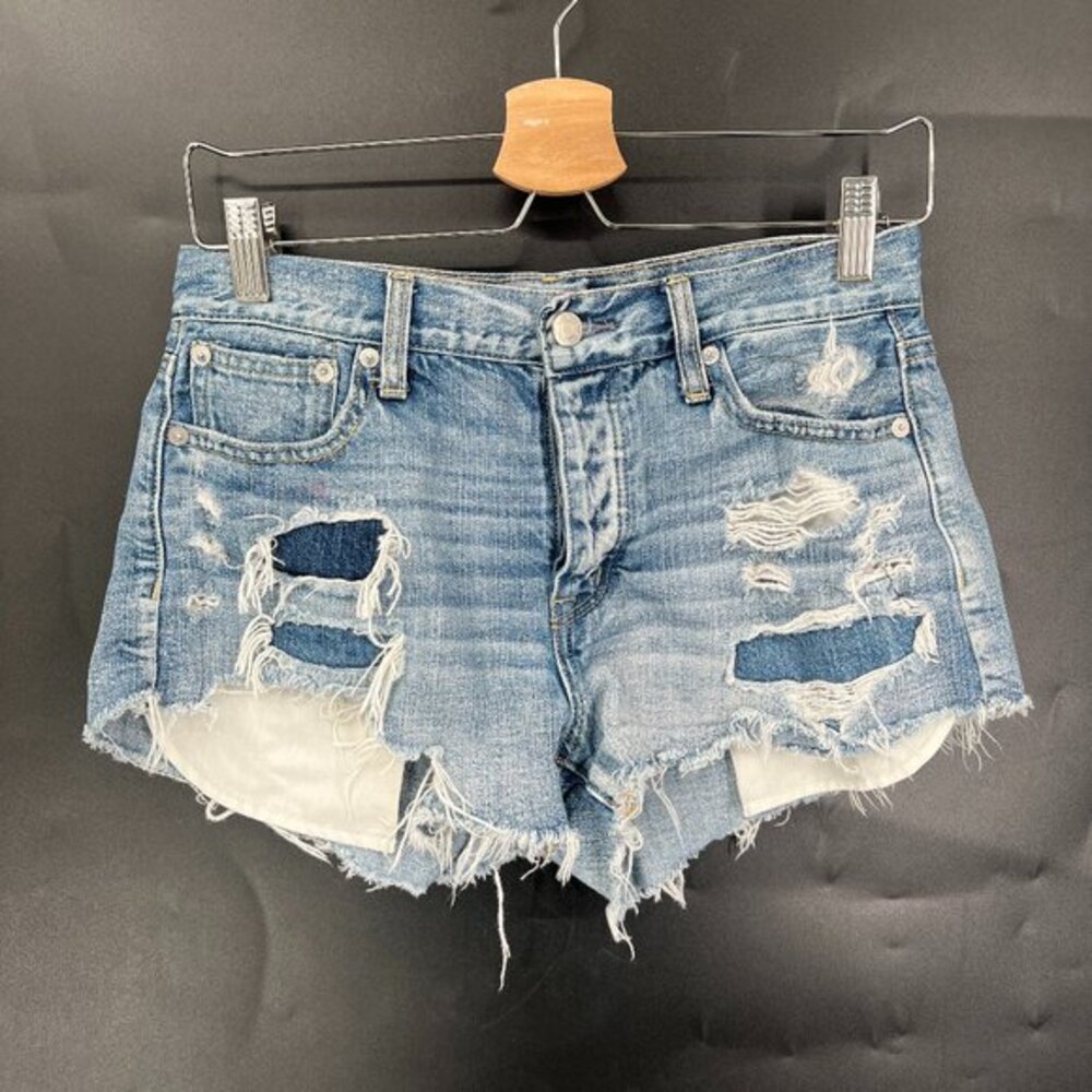American Eagle vintage hi-rise festival high waist distressed denim jean short 4